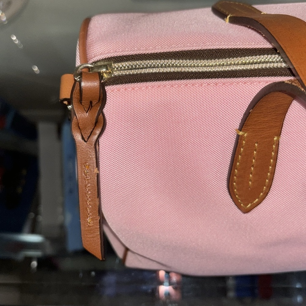 COPY - Dooney & Bourke pink - Picture 6 of 6